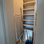 Cosyhomes24 - Centrally With Parking Space, Living And Balcony - Ge11c 아파트 겔젠키르헨