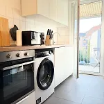 Cosyhomes24 - Centrally With Parking Space, Living And Balcony - Ge11c 아파트 겔젠키르헨