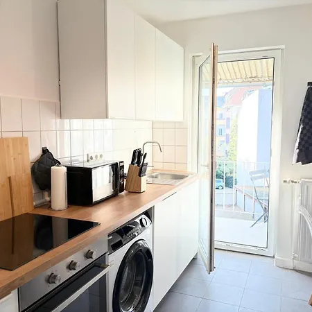 Cosyhomes24 - Centrally With Parking Space, Living And Balcony - Ge11c 아파트 겔젠키르헨