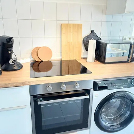 Cosyhomes24 - Centrally With Parking Space, Living And Balcony - Ge11c * Gelsenkirchen