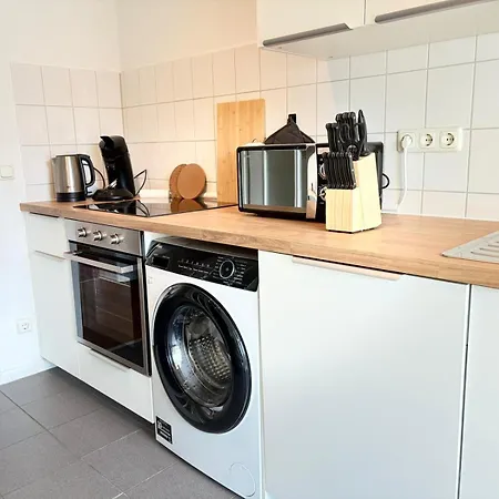 Cosyhomes24 - Centrally With Parking Space, Living And Balcony - Ge11c Apartmán *