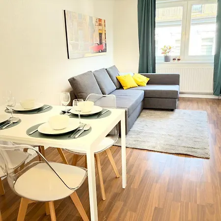 Cosyhomes24 - Centrally With Parking Space, Living And Balcony - Ge11c Gelsenkirchen
